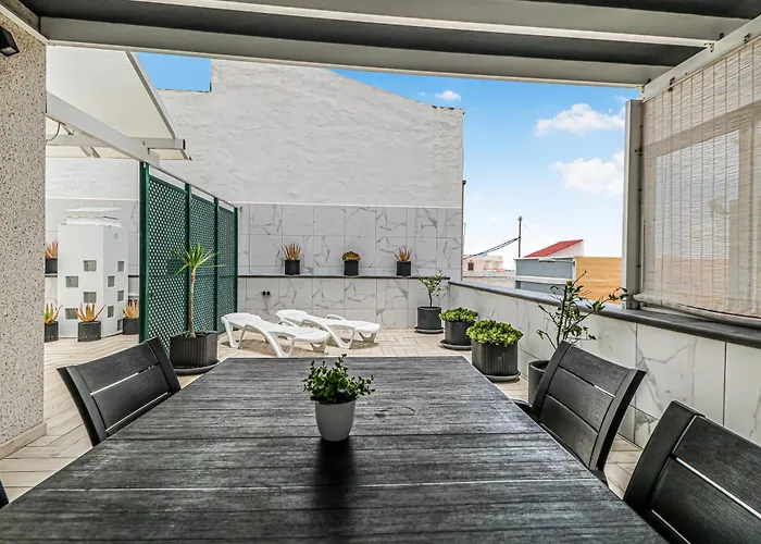 Urban Rooms San Roque With Solarium